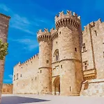 Knights Golden Loch - Rhodes Unique Getaway